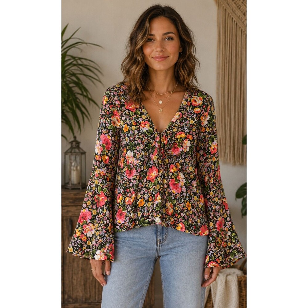 Topshop Top 14 Floral Bell Sleeve covered buttons Garden Whimsy Black